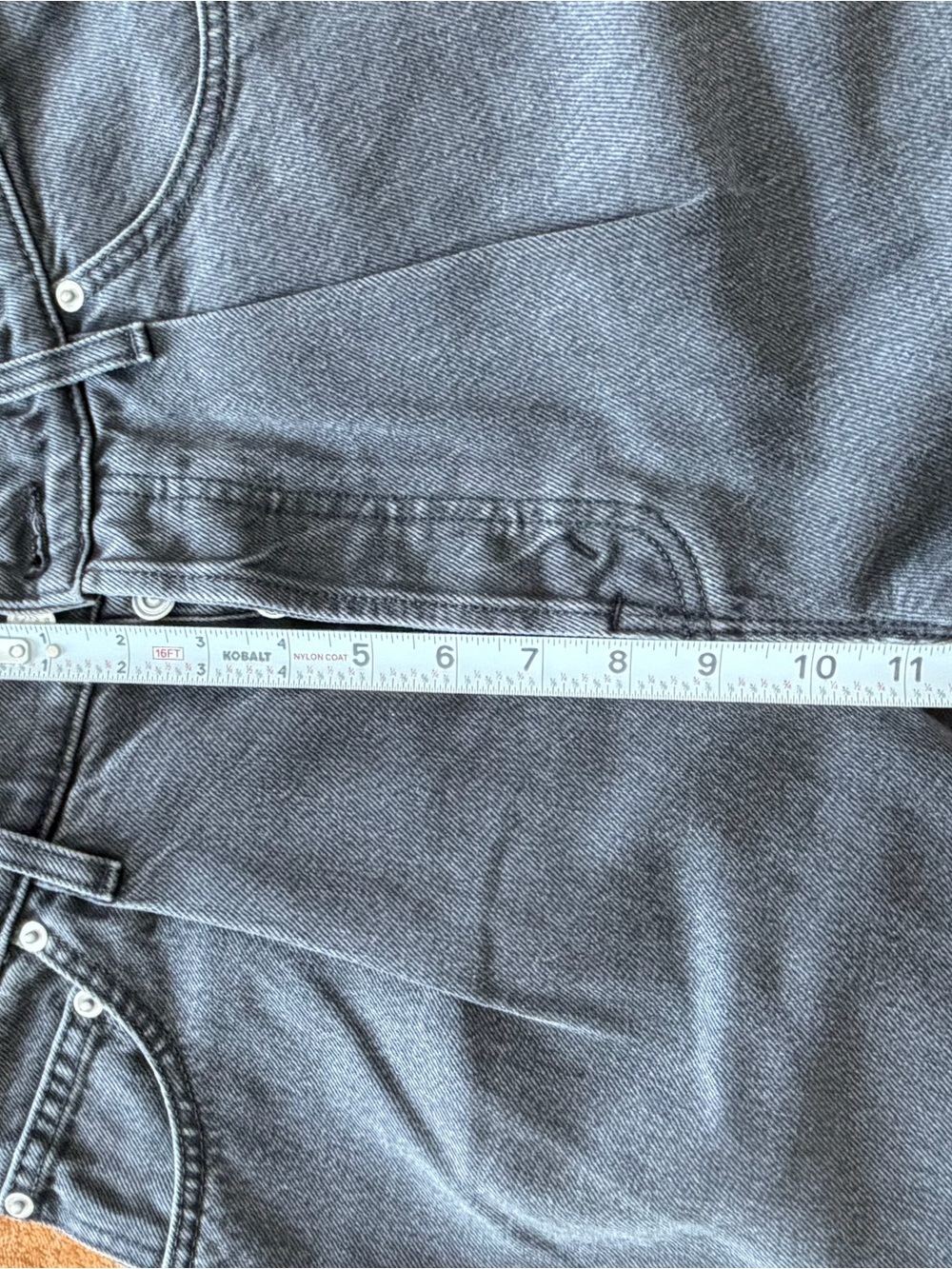 MOTHER Women’s Straight Jeans in Charcoal Black - Picture 7 of 8